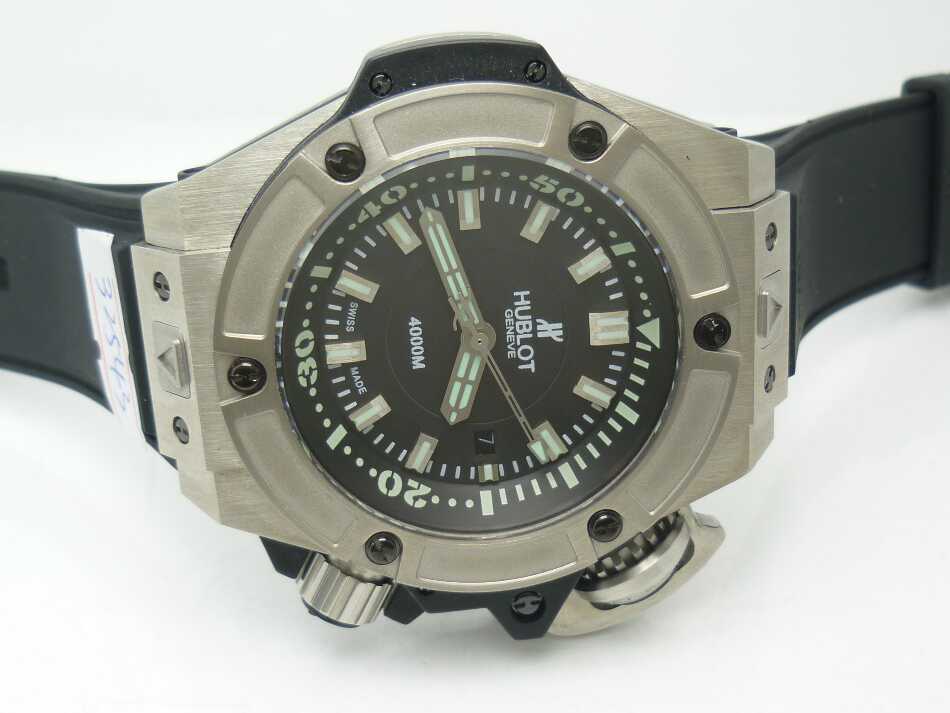 Replica Hublot Diver 4000M Watch Titanium Black Rubber Strap
