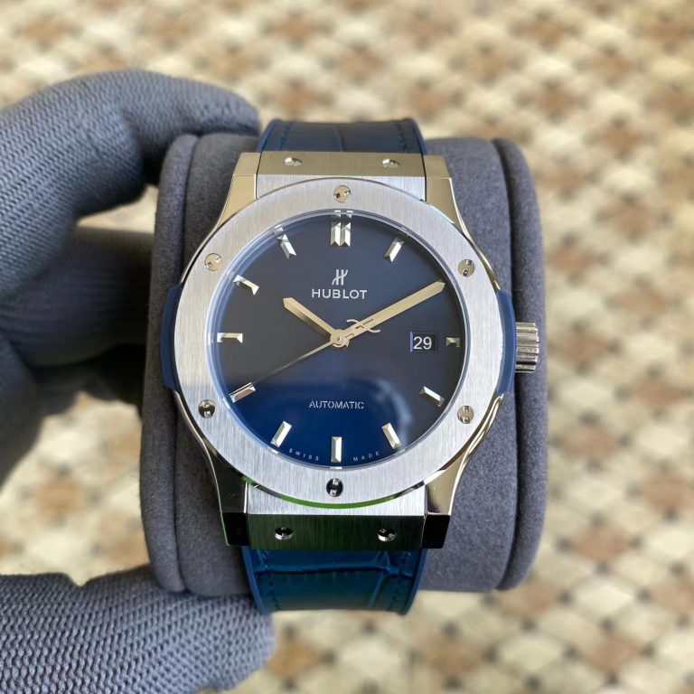 APS Factory Replica Hublot Classic Fusion 42mm Titanium Watches